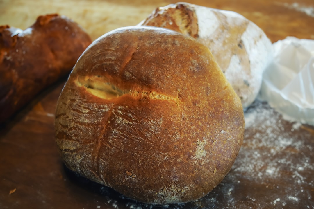 Pijn schouderblad: oorzaken, signalen en zelfhulp bij klachten